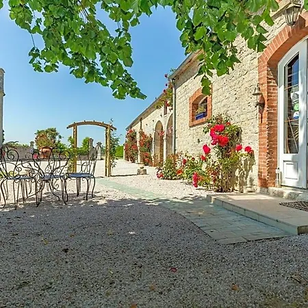 Manoir De Vauville Fresville