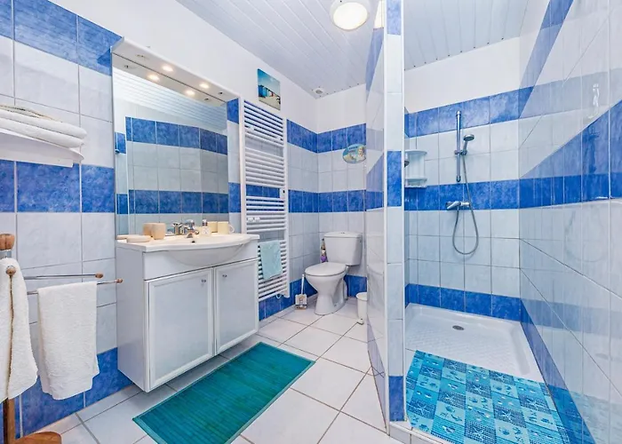 Manoir De Vauville Bed & Breakfast Fresville