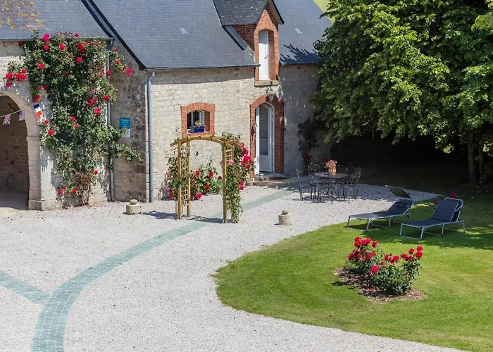 Manoir De Vauville Bed & Breakfast Fresville